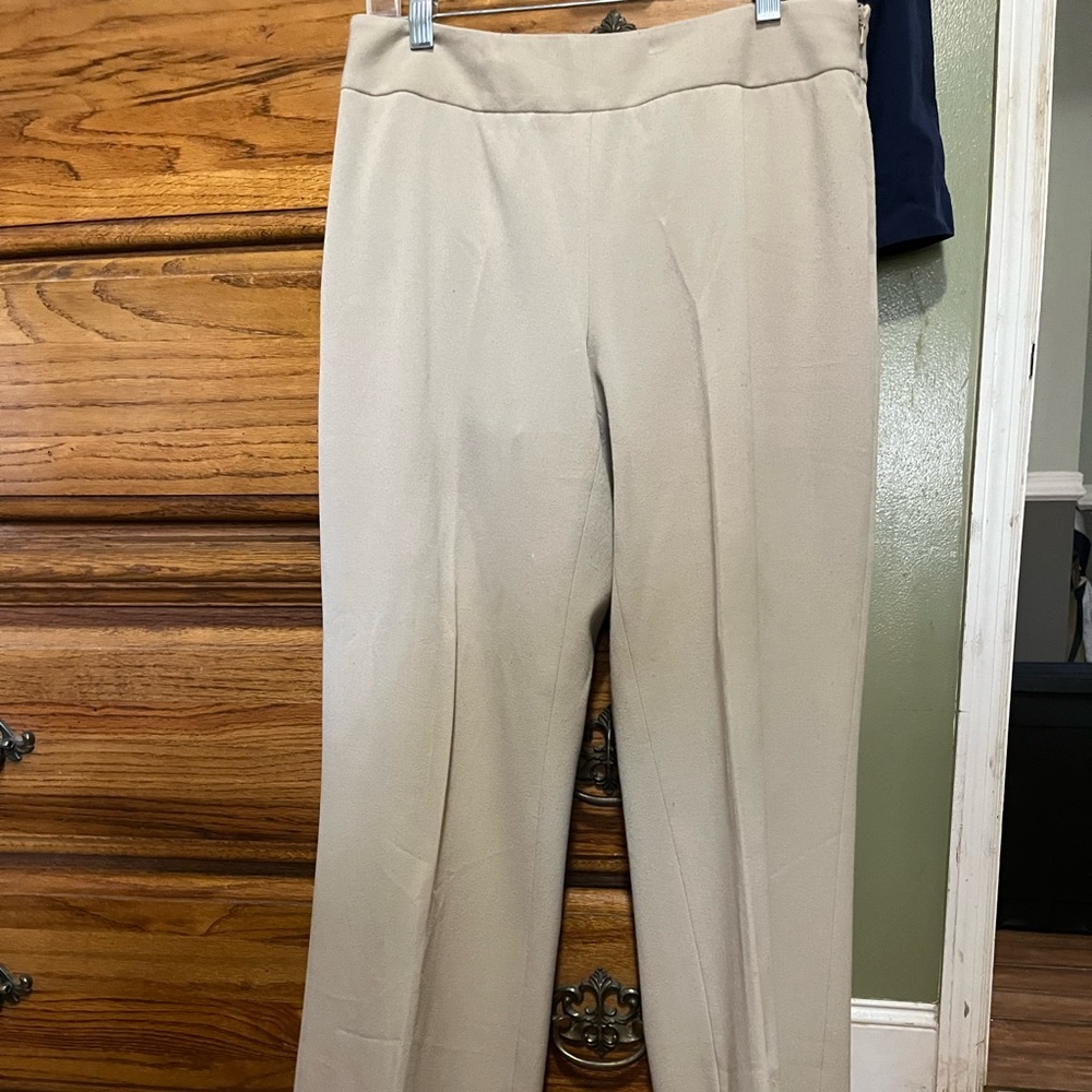 Beautiful Rafaella Ladies Dress Slacks-Sz.6- Side Zip-Gently Worn- No Flaws